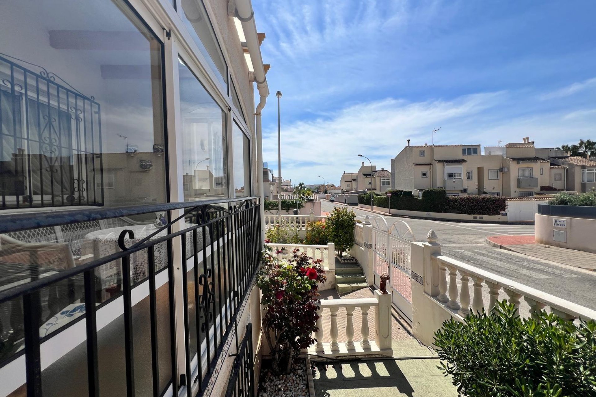 Wederverkoop - HUIS -
TORREVIEJA - La Mata