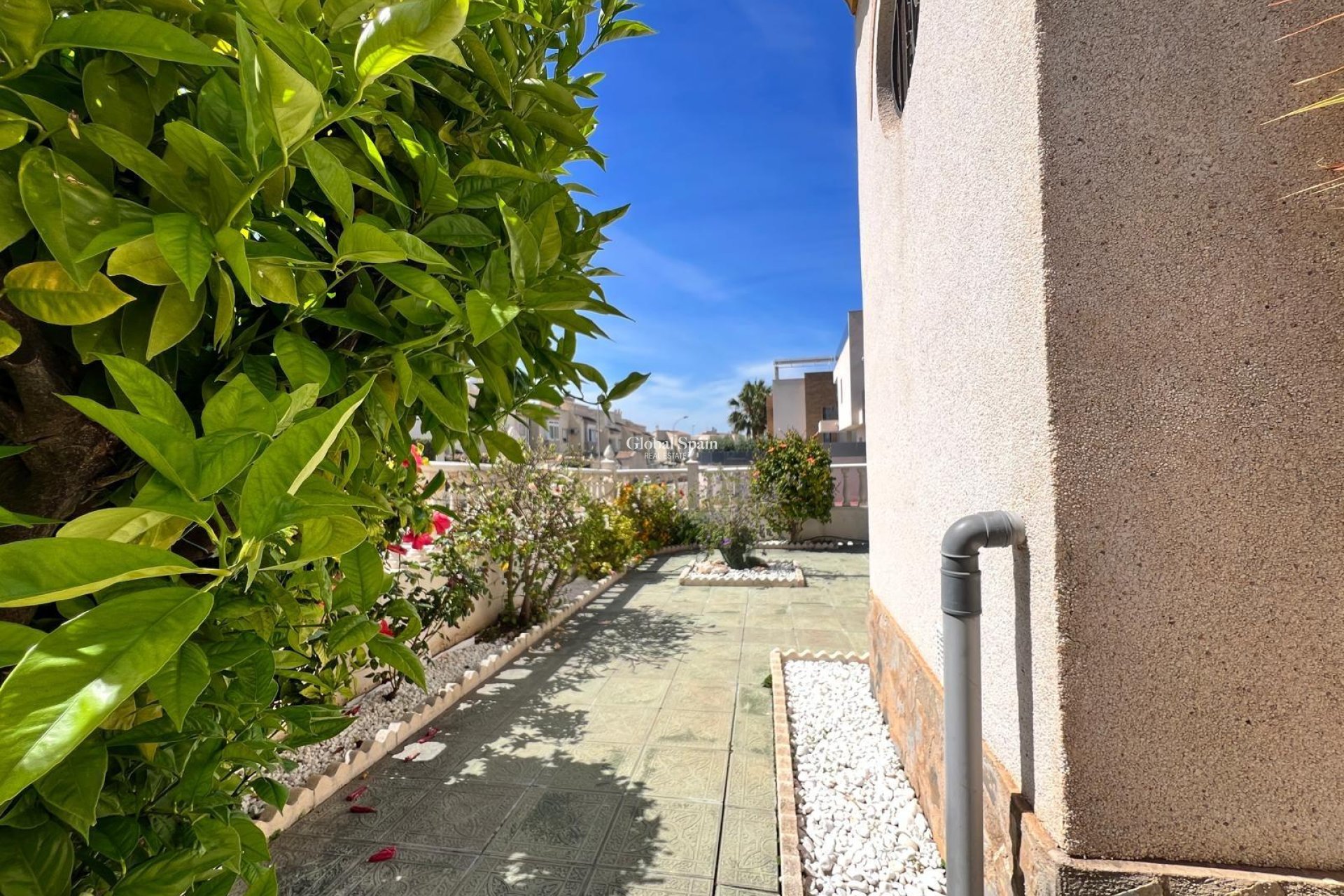 Wederverkoop - HUIS -
TORREVIEJA - La Mata