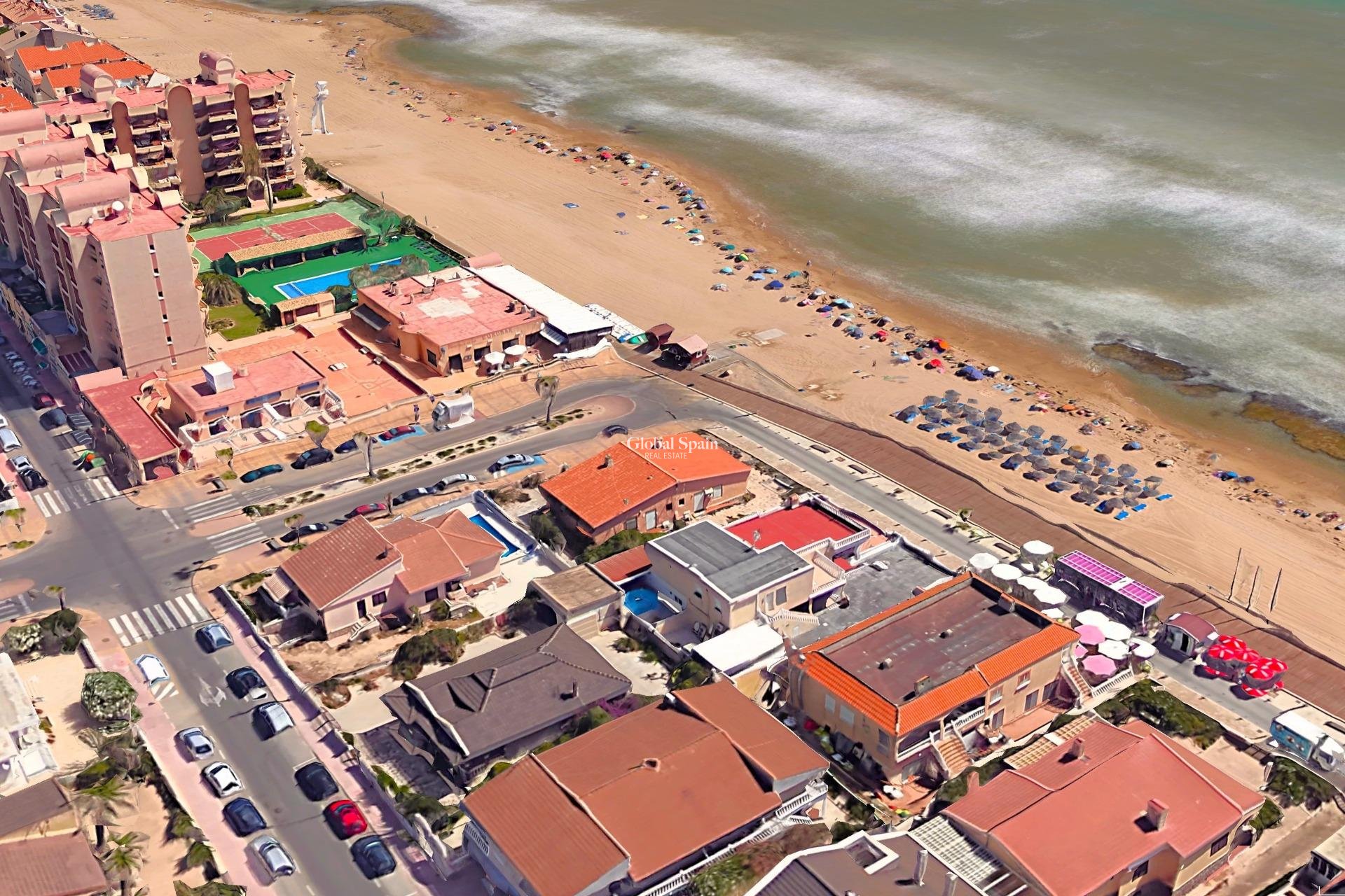 Wederverkoop - HUIS -
TORREVIEJA - La Mata