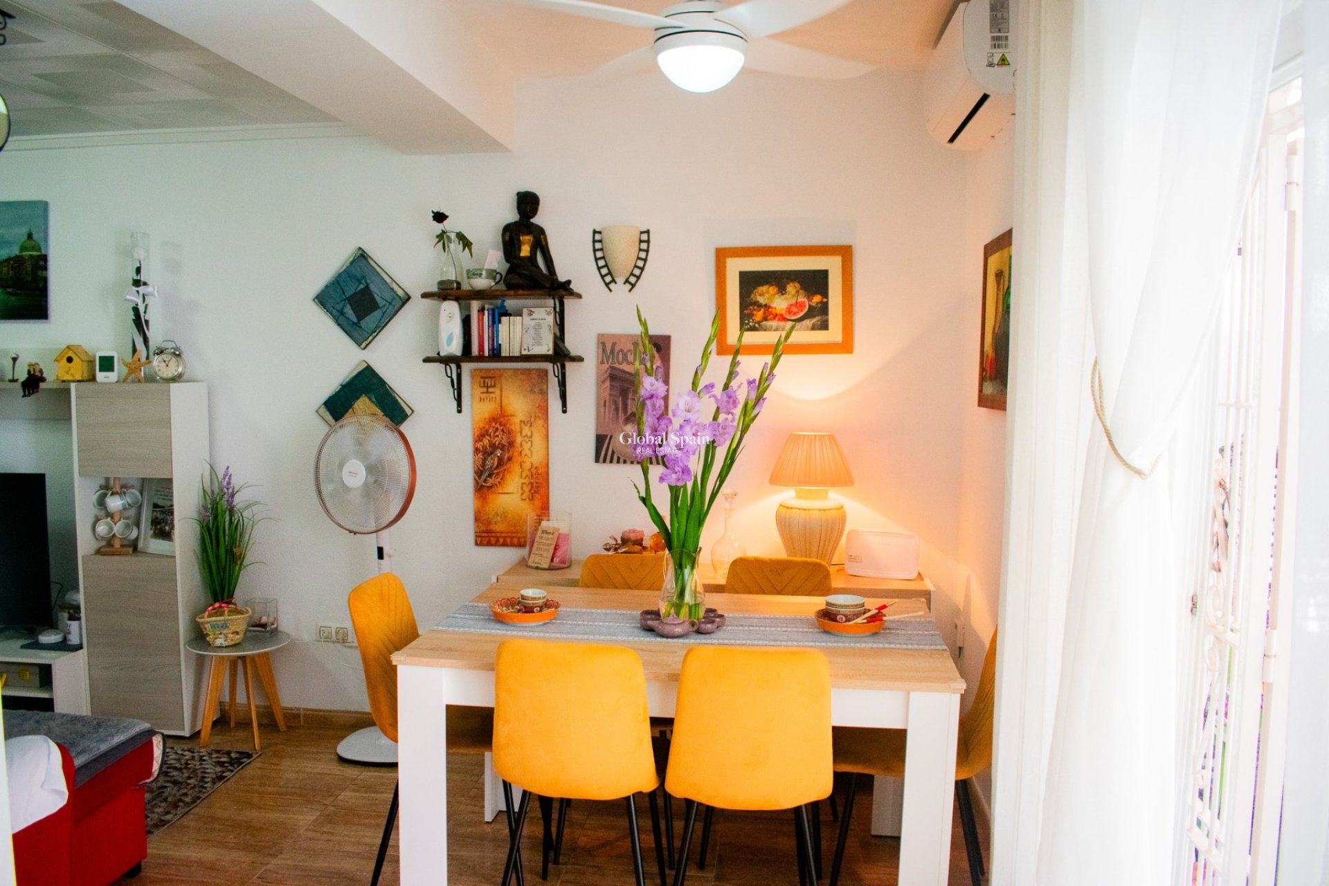 Wederverkoop - HUIS -
TORREVIEJA - La Siesta - El Salado - Torreta