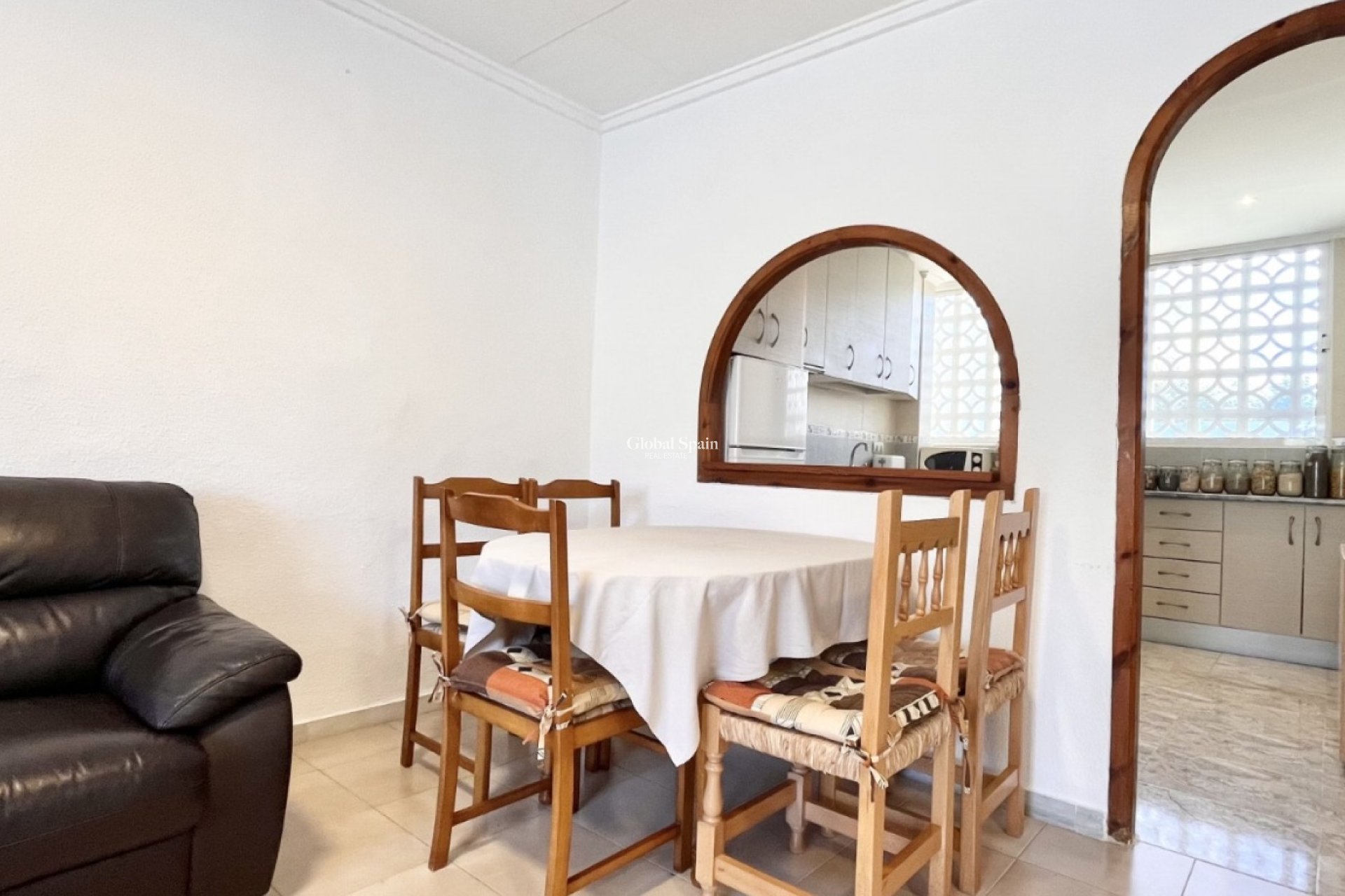 Wederverkoop - HUIS -
TORREVIEJA - La Siesta - El Salado -  Torreta