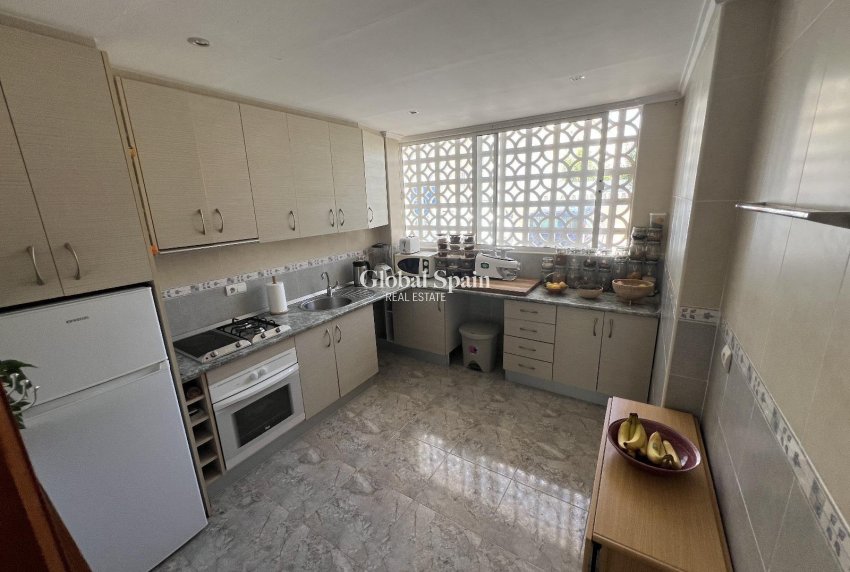 Wederverkoop - HUIS -
TORREVIEJA - La Siesta - El Salado - Torreta