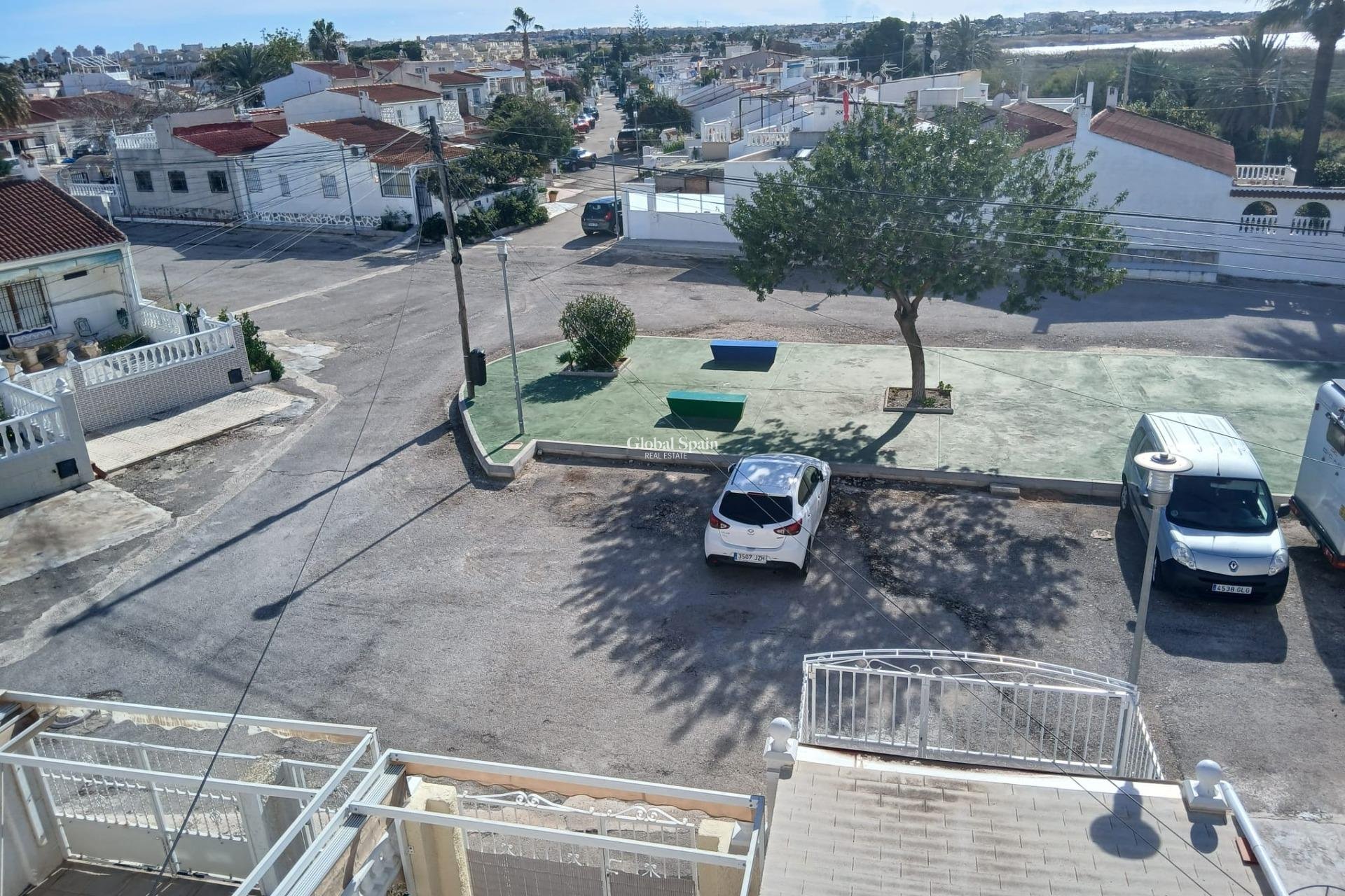 Wederverkoop - HUIS -
TORREVIEJA - La Siesta - El Salado - Torreta