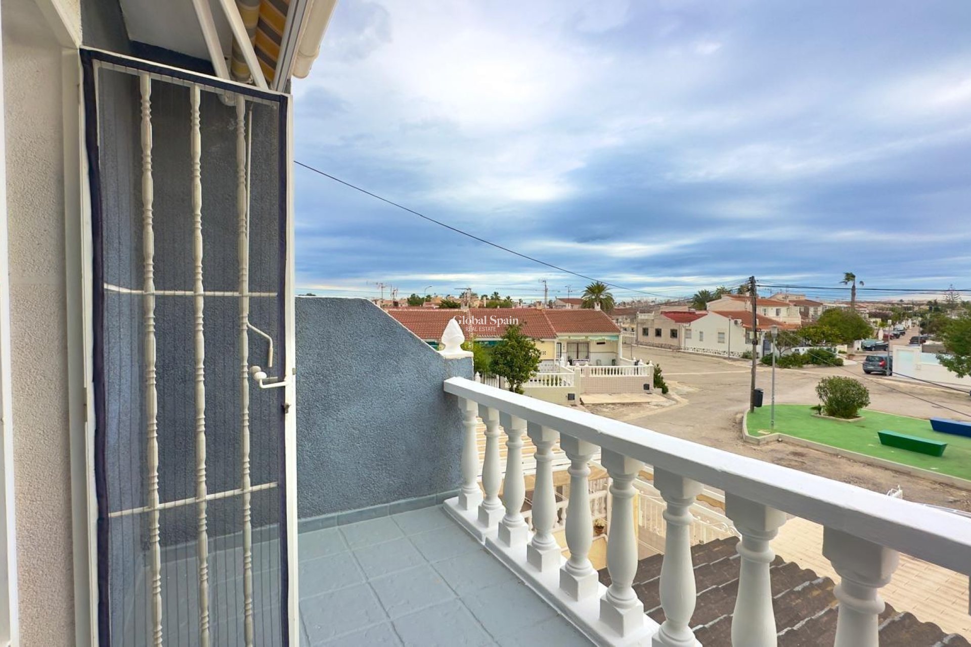 Wederverkoop - HUIS -
TORREVIEJA - La Siesta - El Salado - Torreta