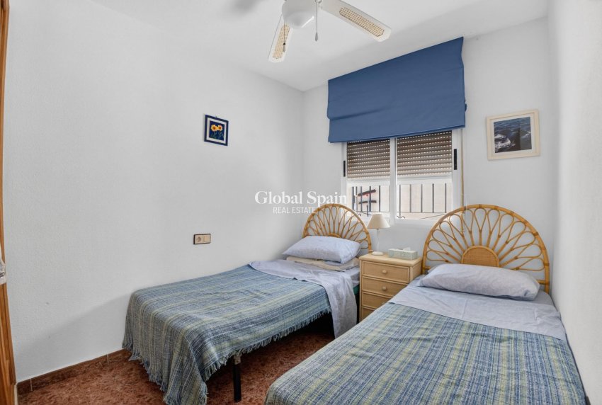 Wederverkoop - HUIS -
TORREVIEJA - La Siesta - El Salado - Torreta