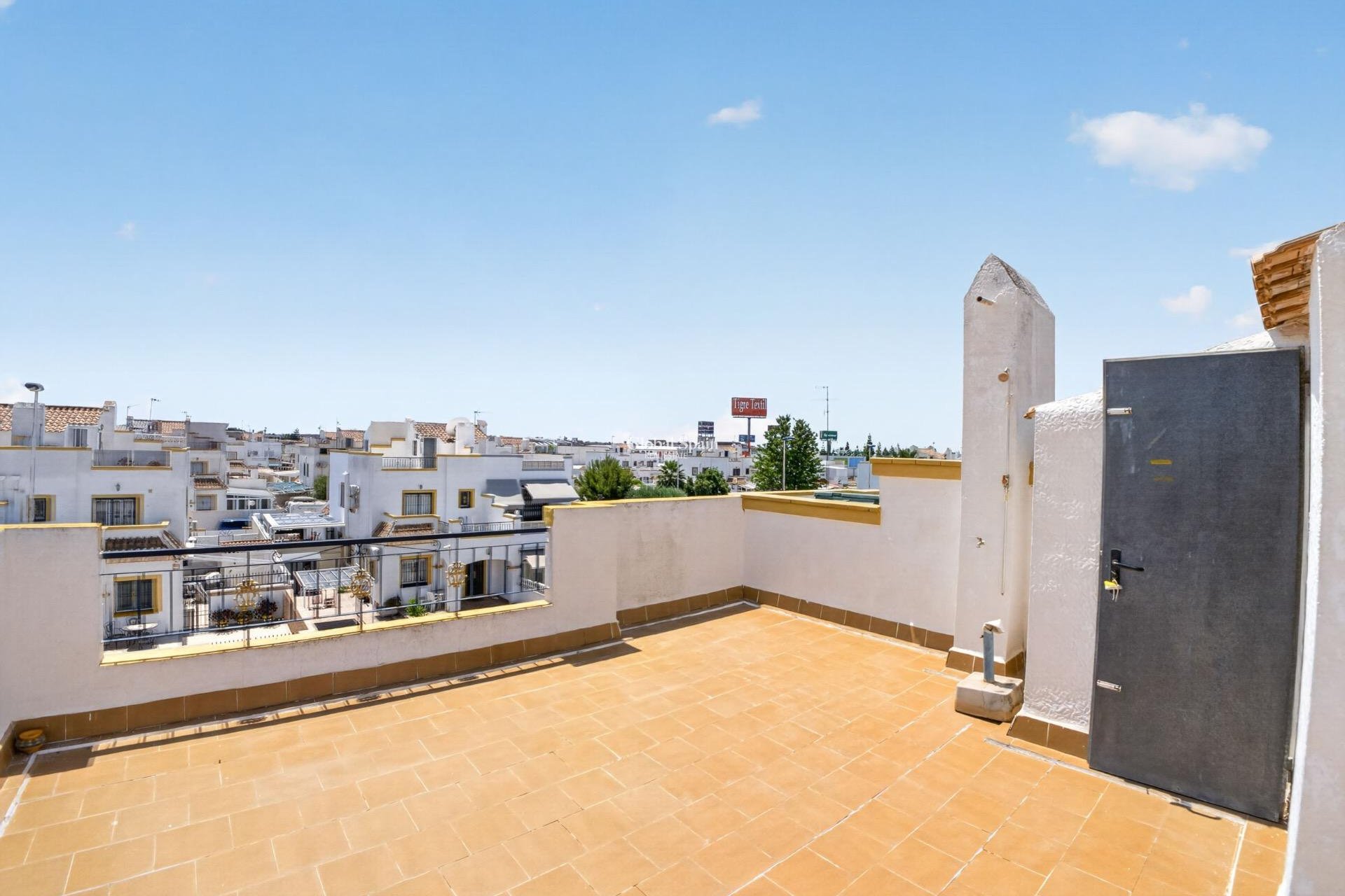 Wederverkoop - HUIS -
TORREVIEJA - La Siesta - El Salado - Torreta
