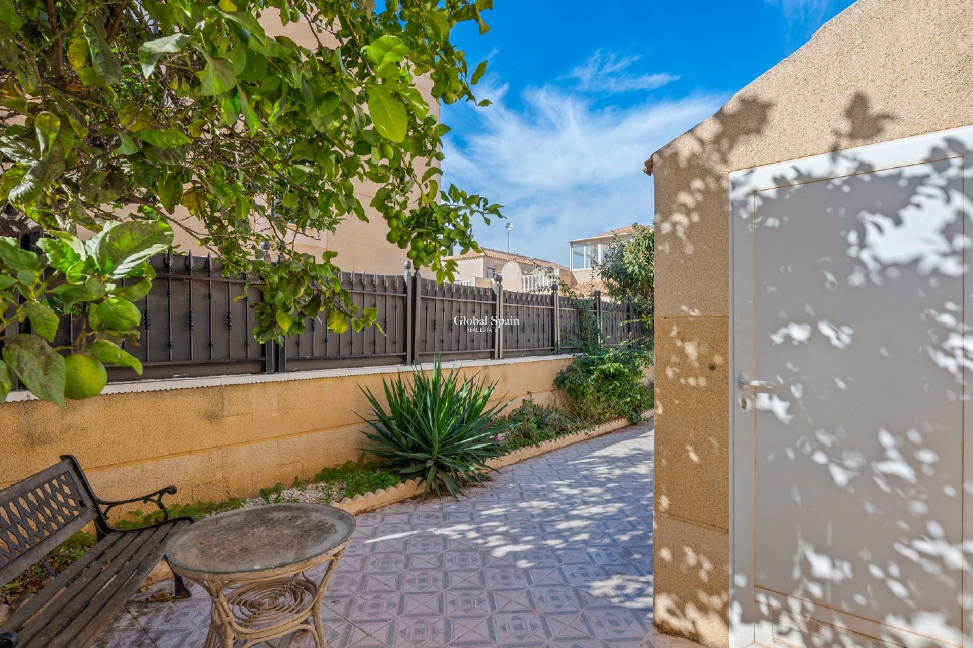 Wederverkoop - Huis -
TORREVIEJA - La Siesta