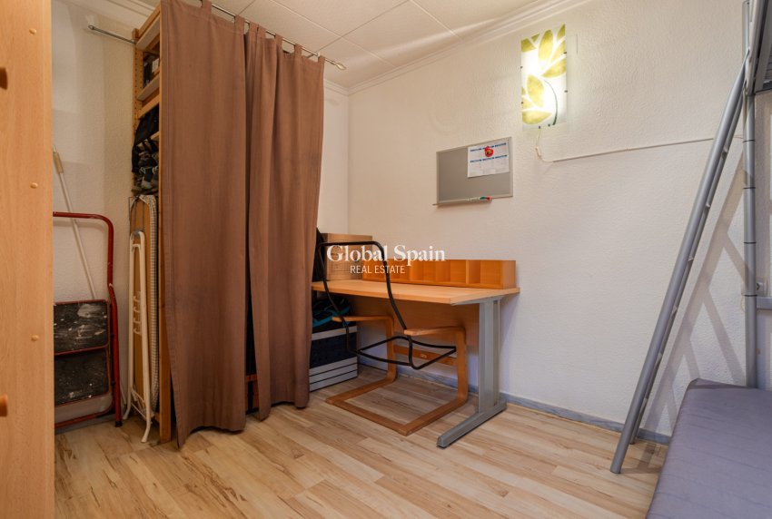 Wederverkoop - HUIS -
TORREVIEJA - La Siesta