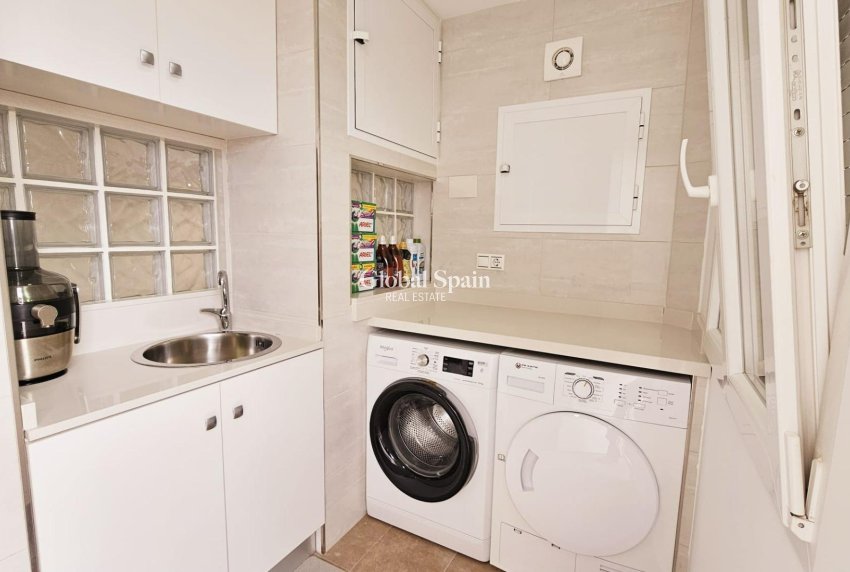 Wederverkoop - HUIS -
TORREVIEJA - La Siesta