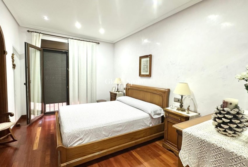 Wederverkoop - HUIS -
TORREVIEJA - La Siesta