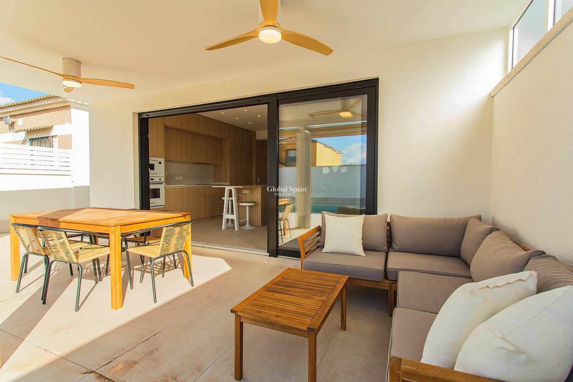 Wederverkoop - HUIS -
TORREVIEJA - La Siesta