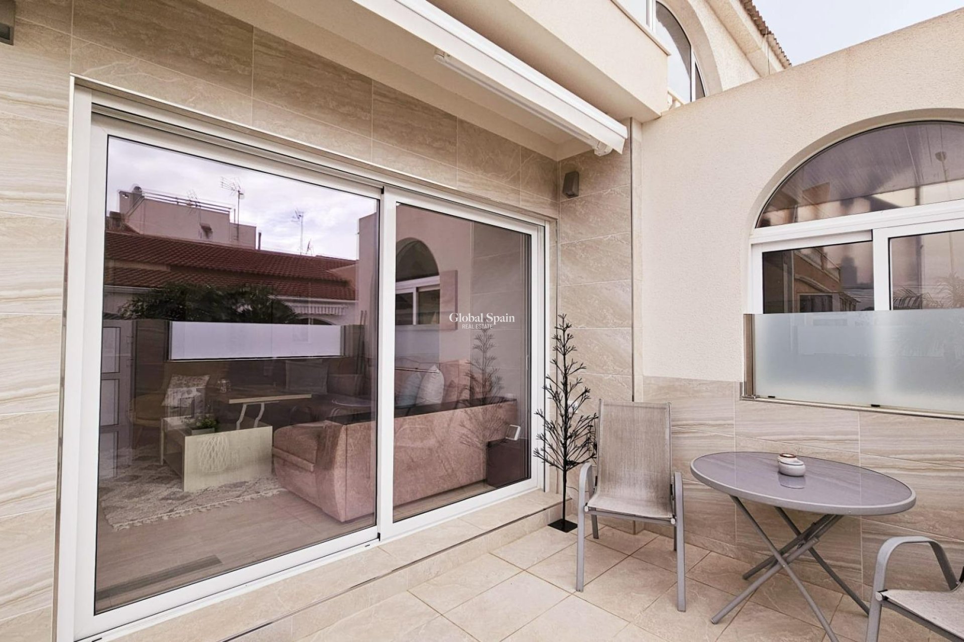 Wederverkoop - HUIS -
TORREVIEJA - La Siesta