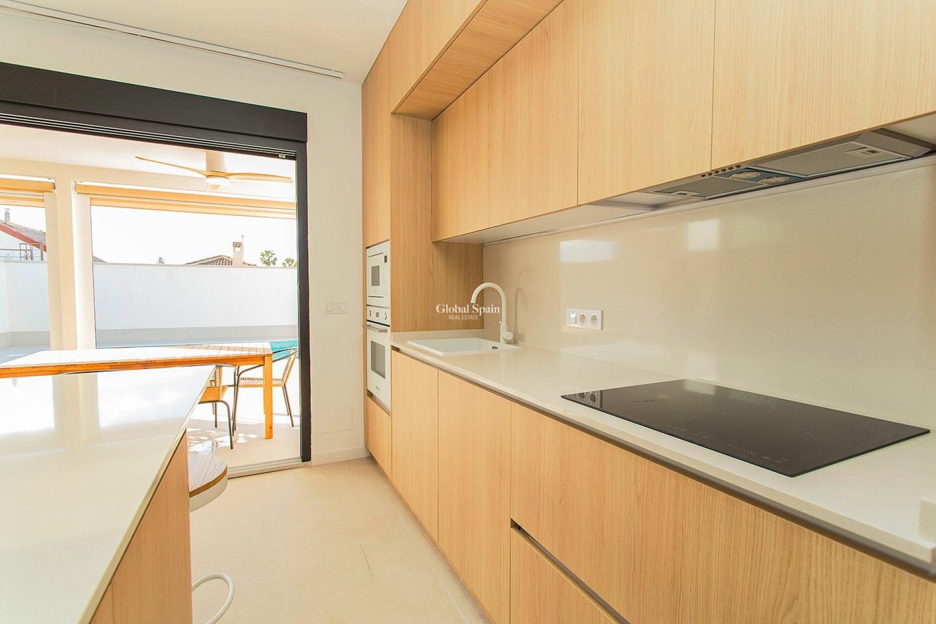 Wederverkoop - HUIS -
TORREVIEJA - La Siesta