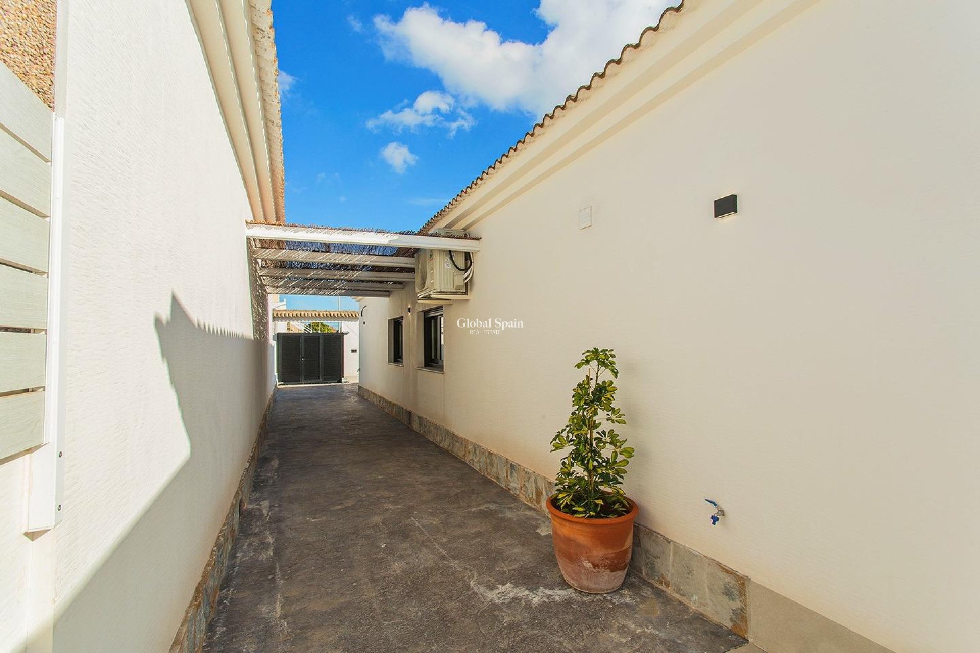 Wederverkoop - HUIS -
TORREVIEJA - La Siesta