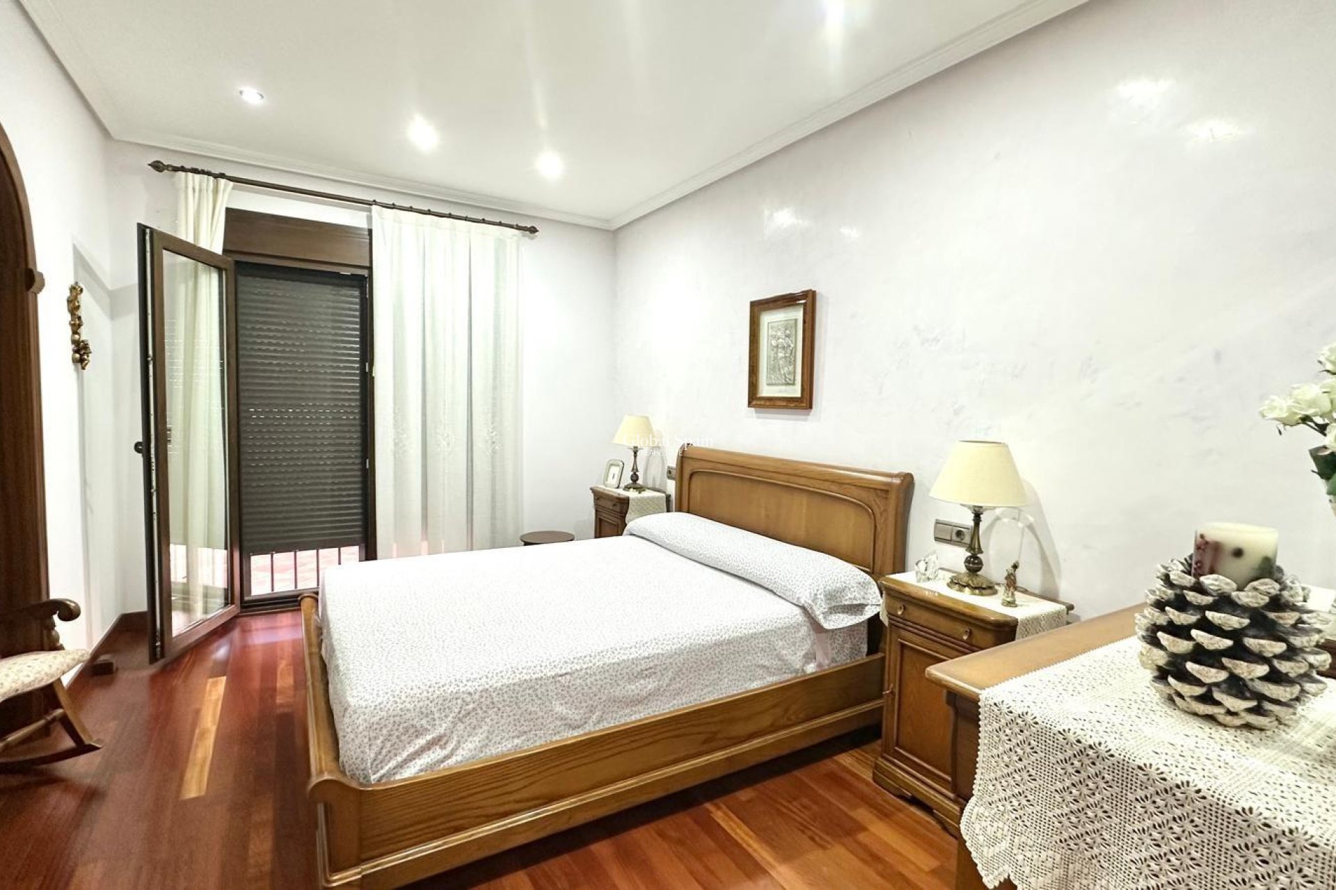 Wederverkoop - HUIS -
TORREVIEJA - La Siesta