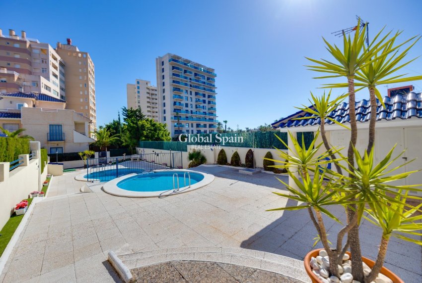 Wederverkoop - HUIS -
TORREVIEJA - La Veleta