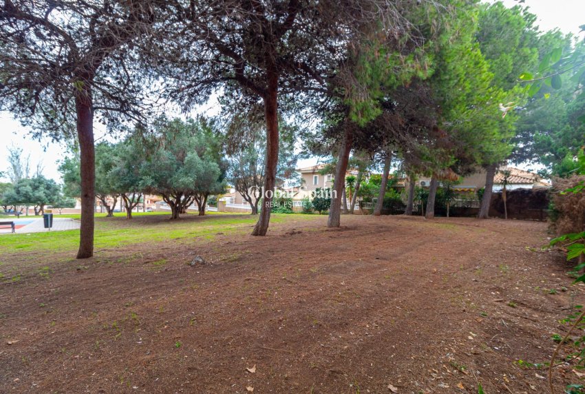 Wederverkoop - Huis -
TORREVIEJA - LOS BALCONES - LOS ALTOS