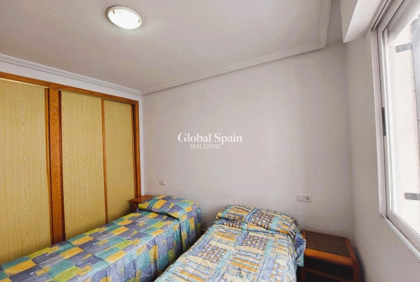 Wederverkoop - Huis -
TORREVIEJA - LOS BALCONES - LOS ALTOS