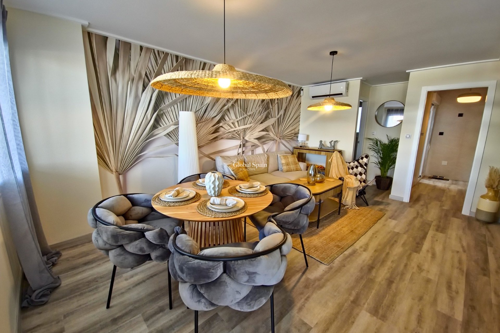 Wederverkoop - HUIS -
TORREVIEJA - LOS BALCONES - LOS ALTOS