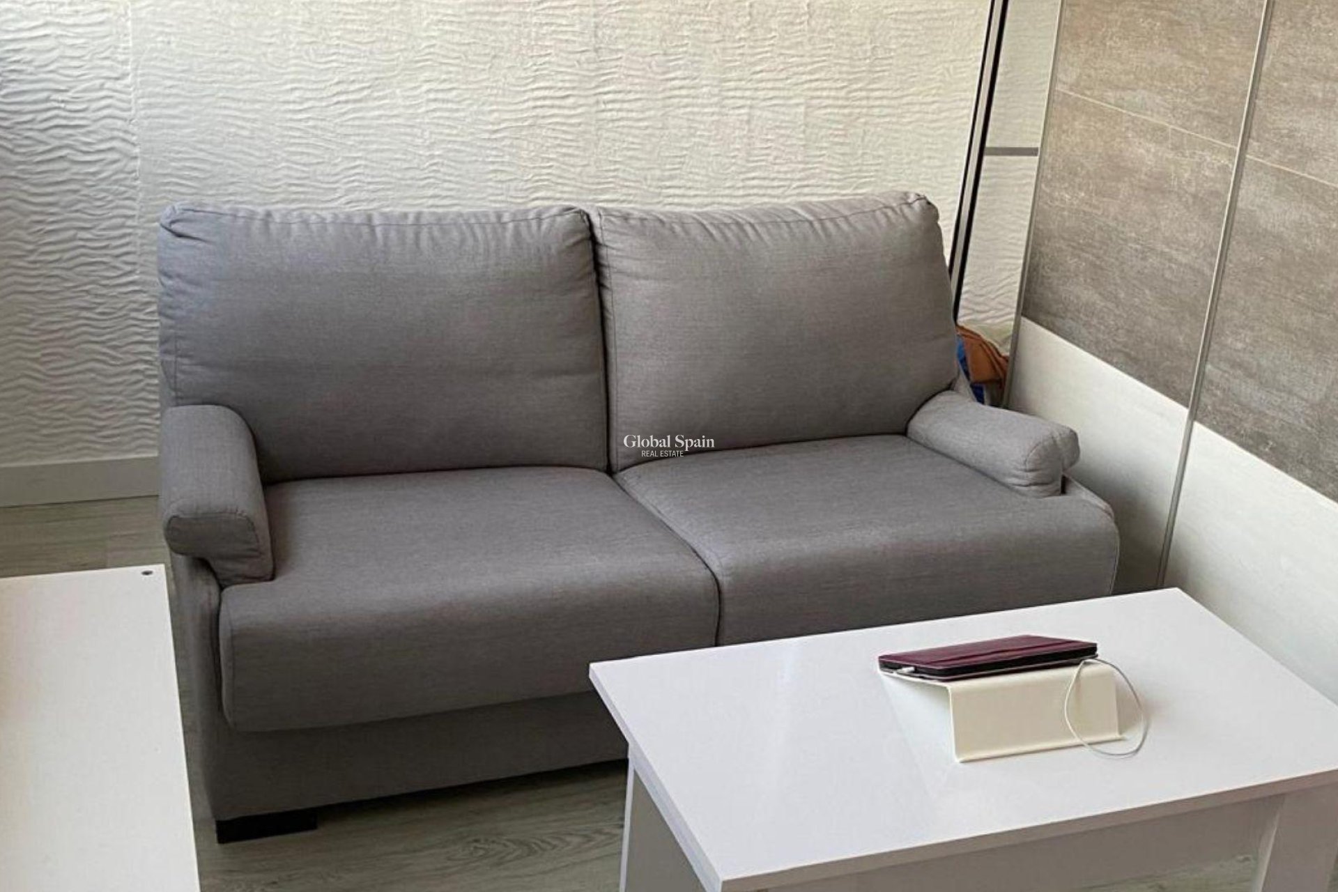 Wederverkoop - HUIS -
TORREVIEJA - LOS BALCONES - LOS ALTOS