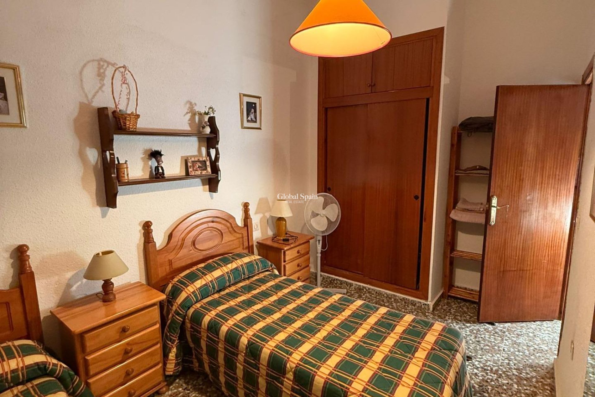 Wederverkoop - HUIS -
TORREVIEJA - LOS BALCONES - LOS ALTOS