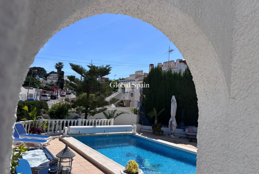 Wederverkoop - HUIS -
TORREVIEJA - LOS BALCONES - LOS ALTOS