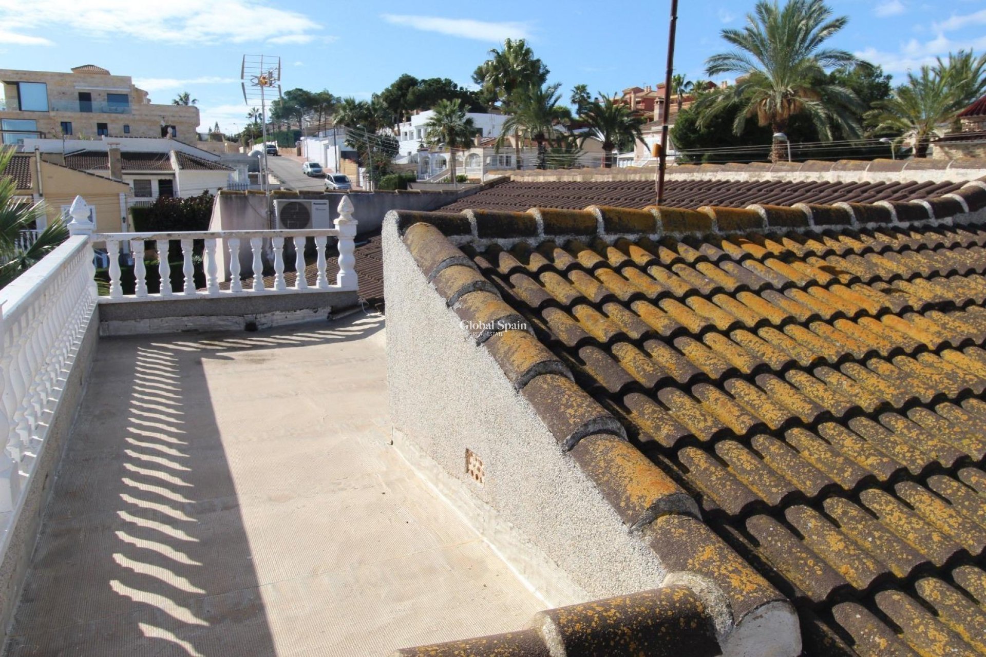 Wederverkoop - HUIS -
TORREVIEJA - LOS BALCONES - LOS ALTOS