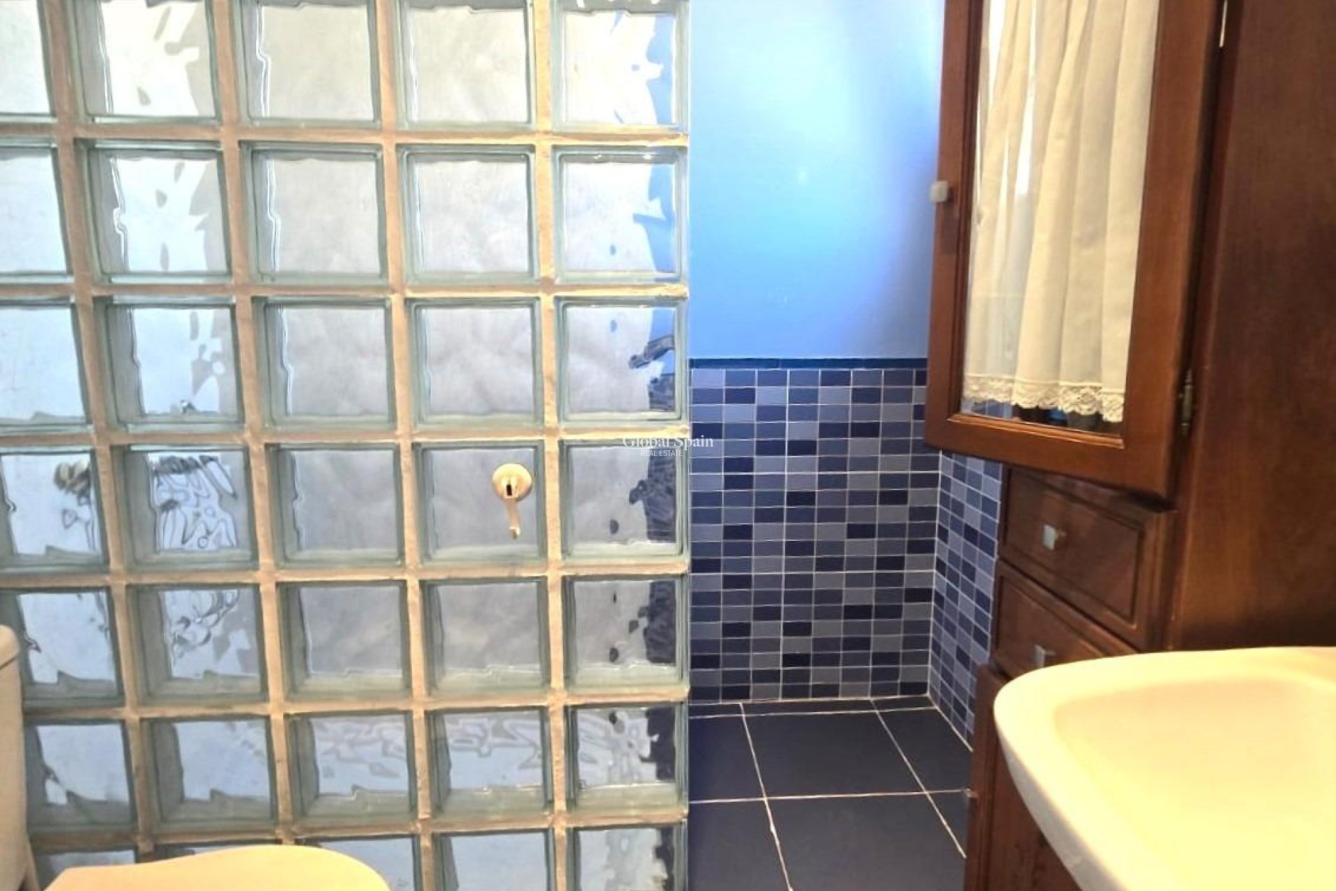 Wederverkoop - HUIS -
TORREVIEJA - LOS BALCONES - LOS ALTOS