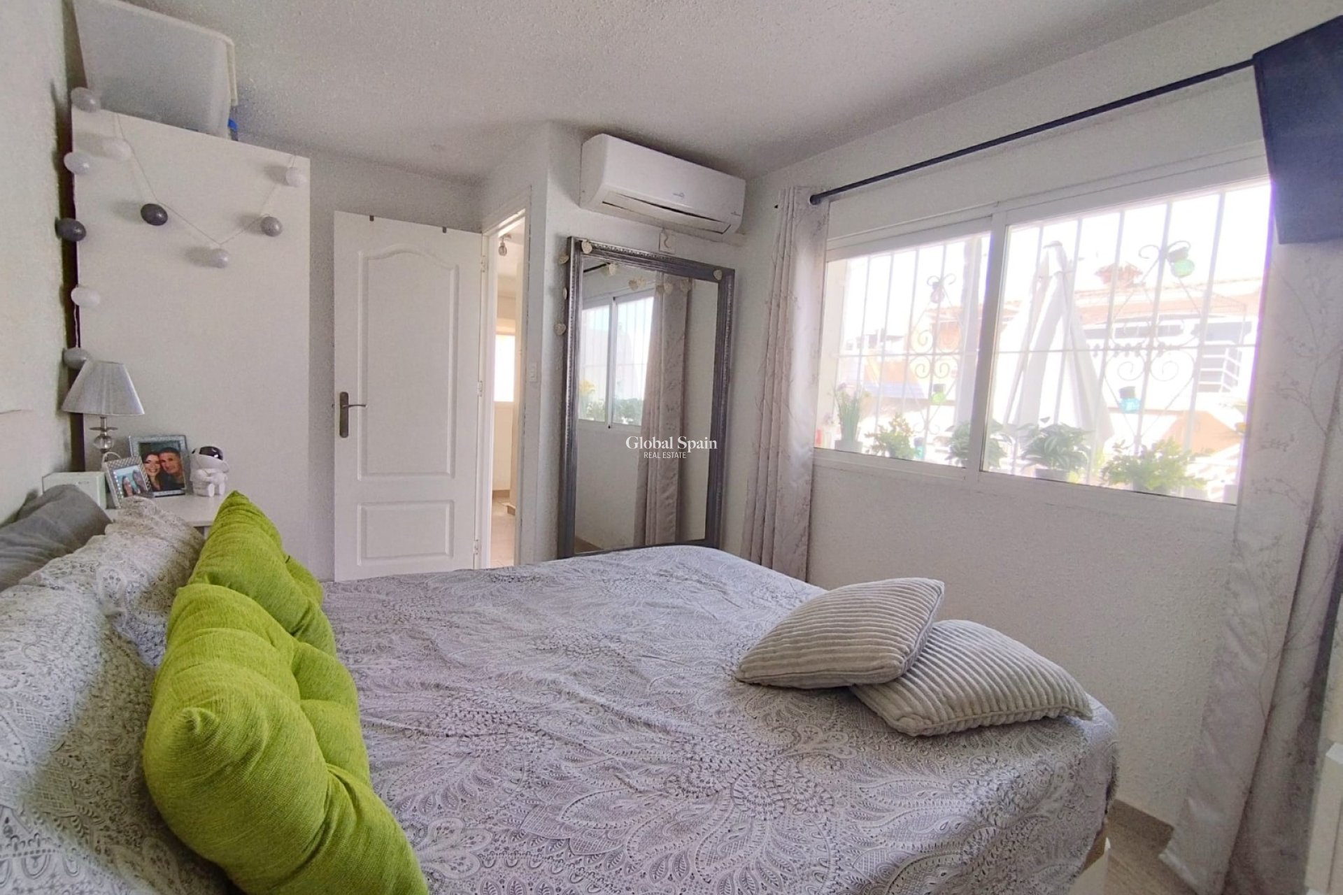 Wederverkoop - HUIS -
TORREVIEJA - LOS BALCONES - LOS ALTOS