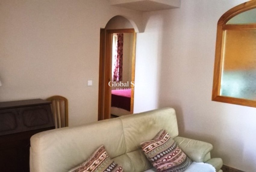 Wederverkoop - HUIS -
TORREVIEJA - LOS BALCONES - LOS ALTOS