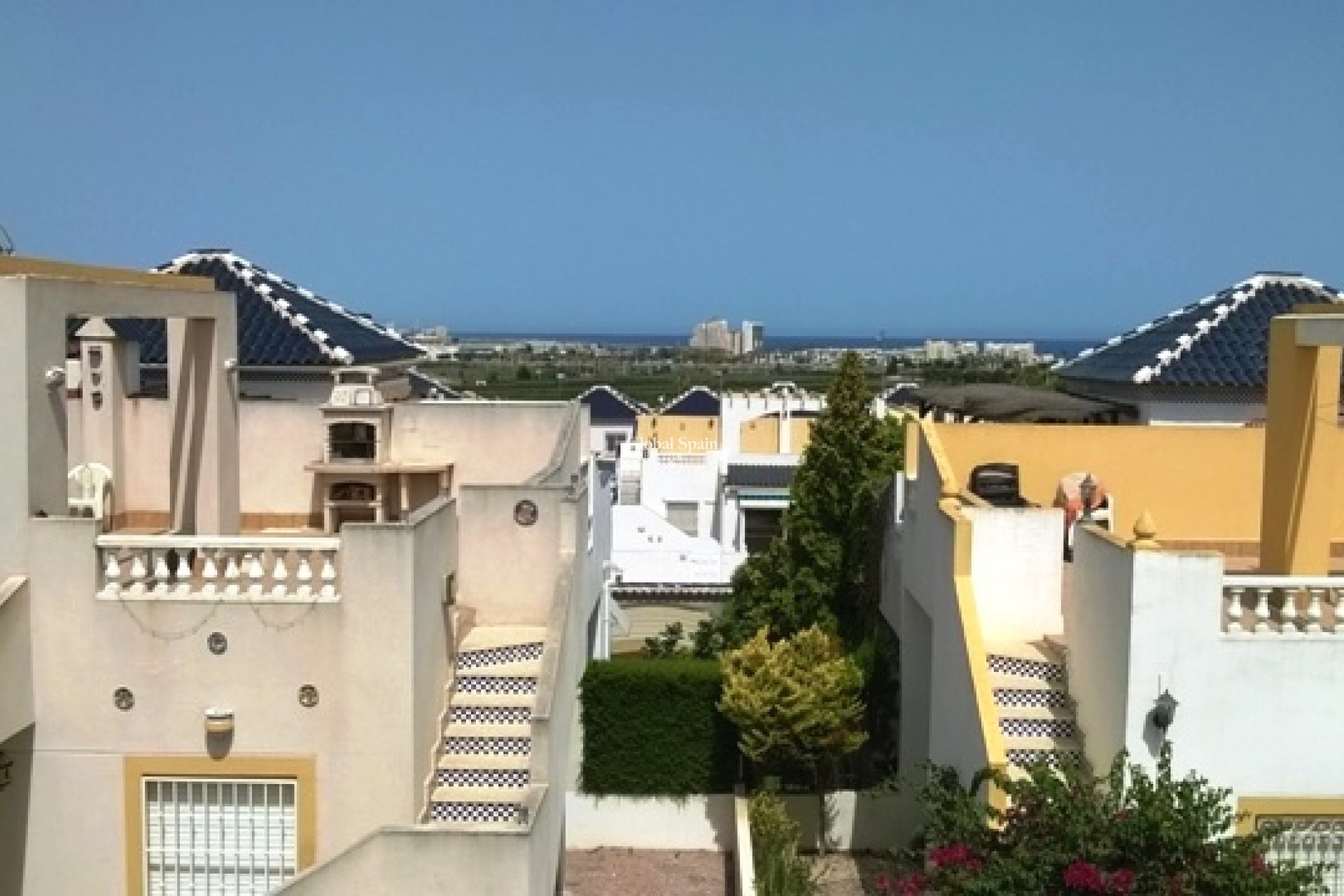 Wederverkoop - HUIS -
TORREVIEJA - LOS BALCONES - LOS ALTOS