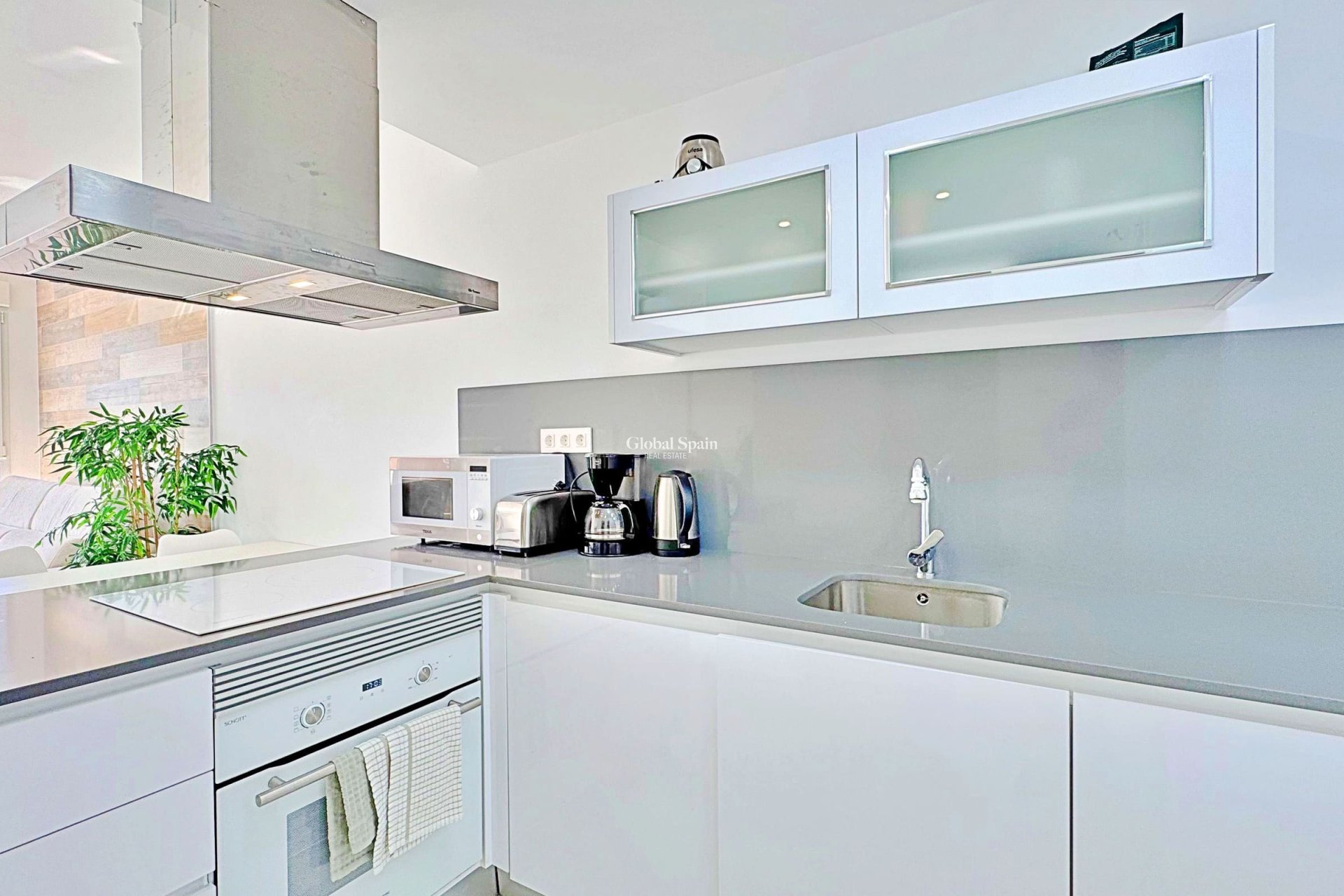 Wederverkoop - Huis -
TORREVIEJA - LOS BALCONES - LOS ALTOS