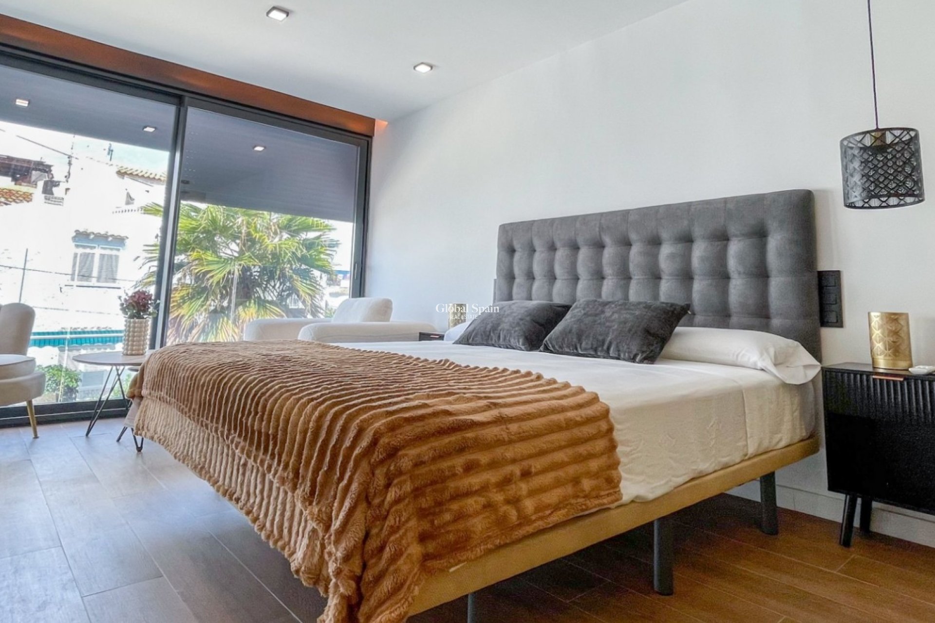 Wederverkoop - HUIS -
TORREVIEJA - Nueva Torrevieja - Aguas Nuevas