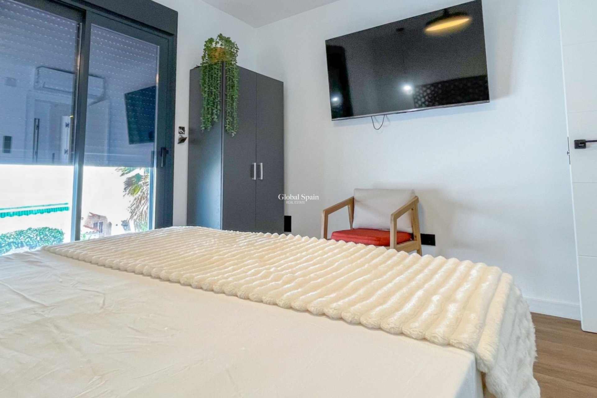 Wederverkoop - HUIS -
TORREVIEJA - Nueva Torrevieja - Aguas Nuevas