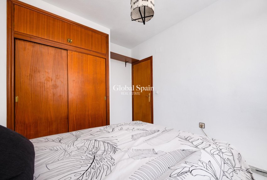 Wederverkoop - HUIS -
TORREVIEJA - Nueva Torrevieja