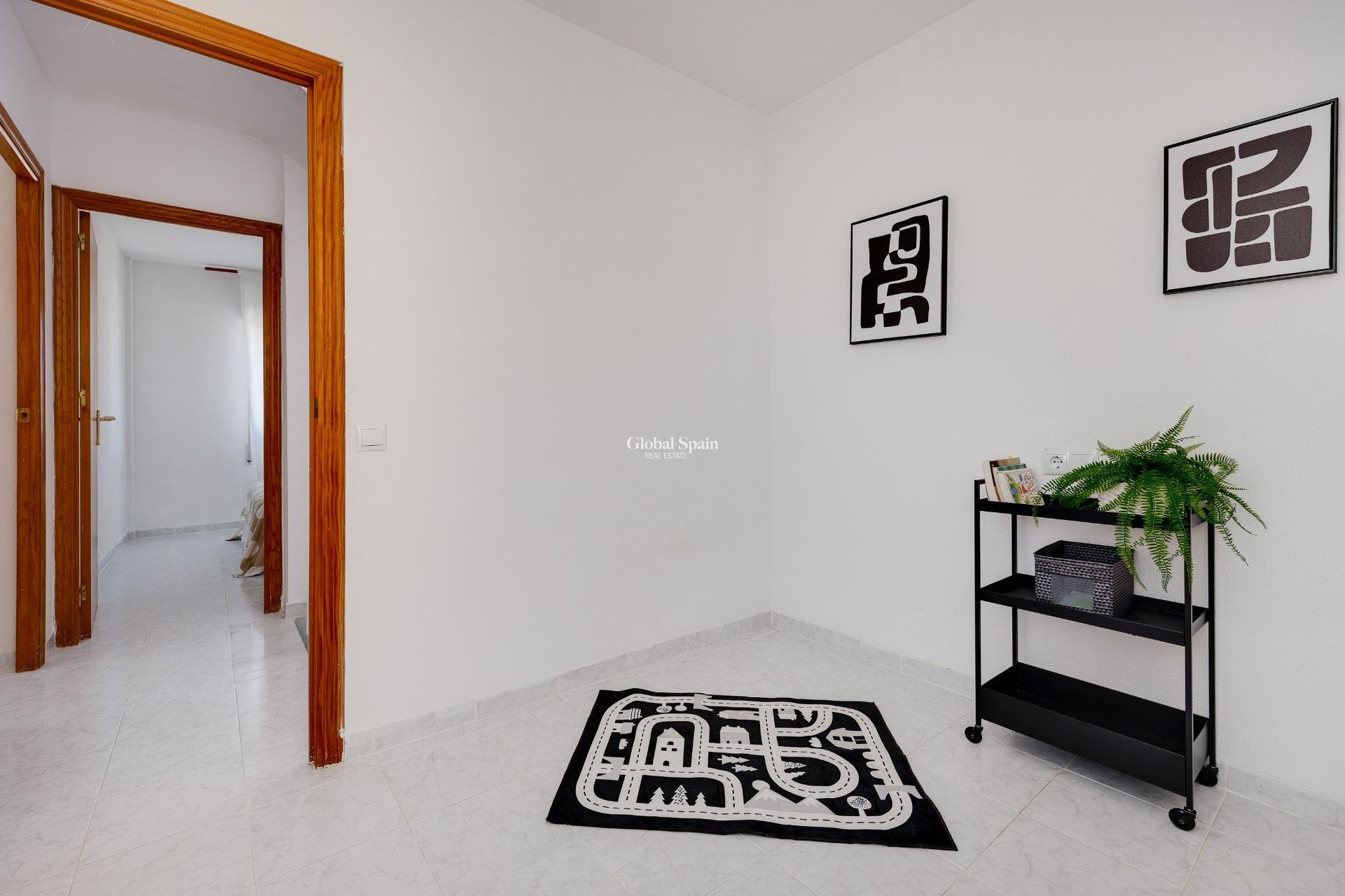 Wederverkoop - HUIS -
TORREVIEJA - Paraje Natural