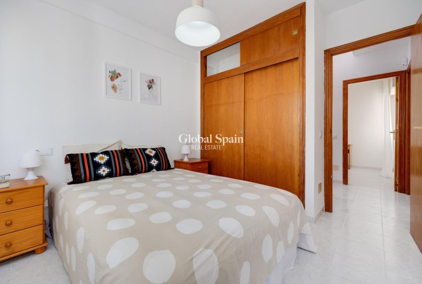 Wederverkoop - HUIS -
TORREVIEJA - Paraje Natural