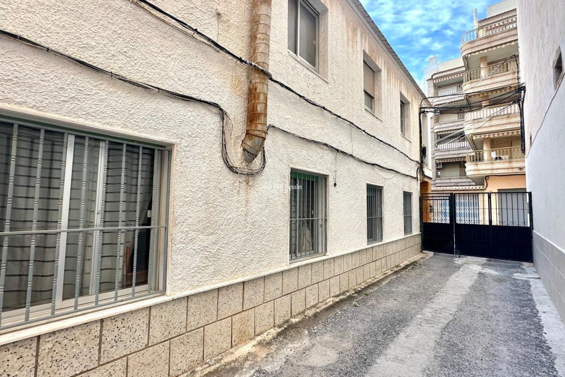 Wederverkoop - HUIS -
TORREVIEJA - Playa del Cura