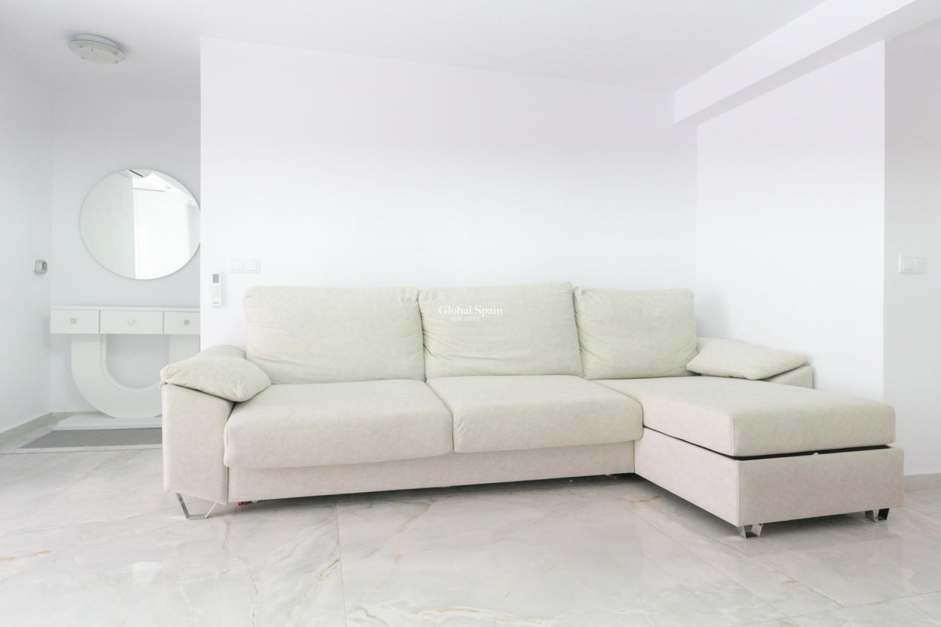 Wederverkoop - HUIS -
TORREVIEJA - Punta Prima