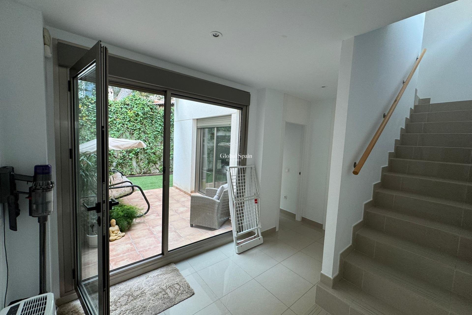 Wederverkoop - HUIS -
TORREVIEJA - Punta Prima