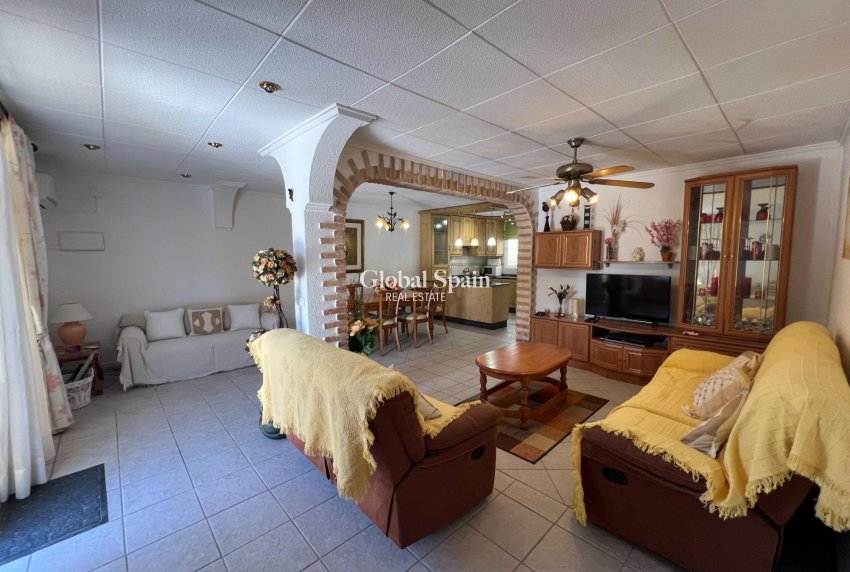 Wederverkoop - HUIS -
TORREVIEJA - San Luis