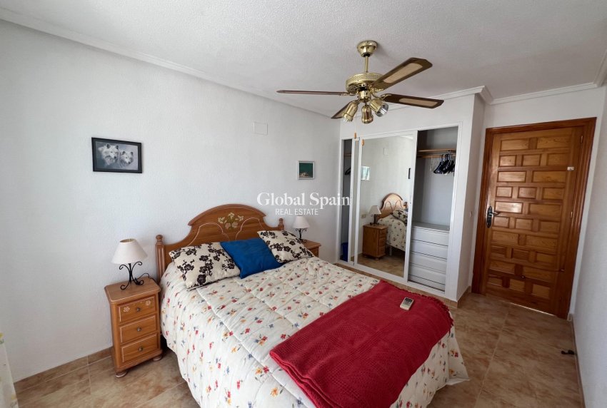 Wederverkoop - HUIS -
TORREVIEJA - San Luis
