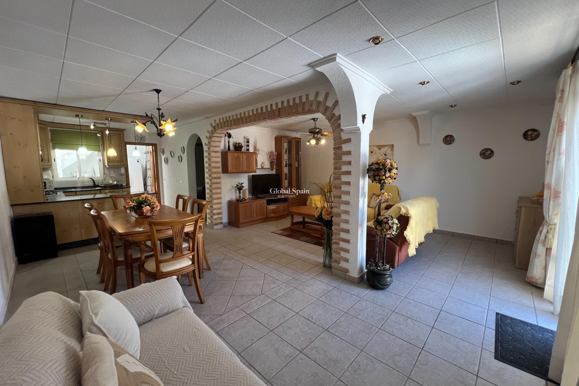 Wederverkoop - HUIS -
TORREVIEJA - San Luis