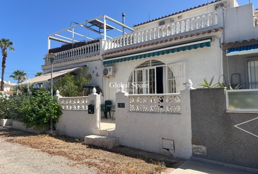 Wederverkoop - HUIS -
TORREVIEJA - San Luis