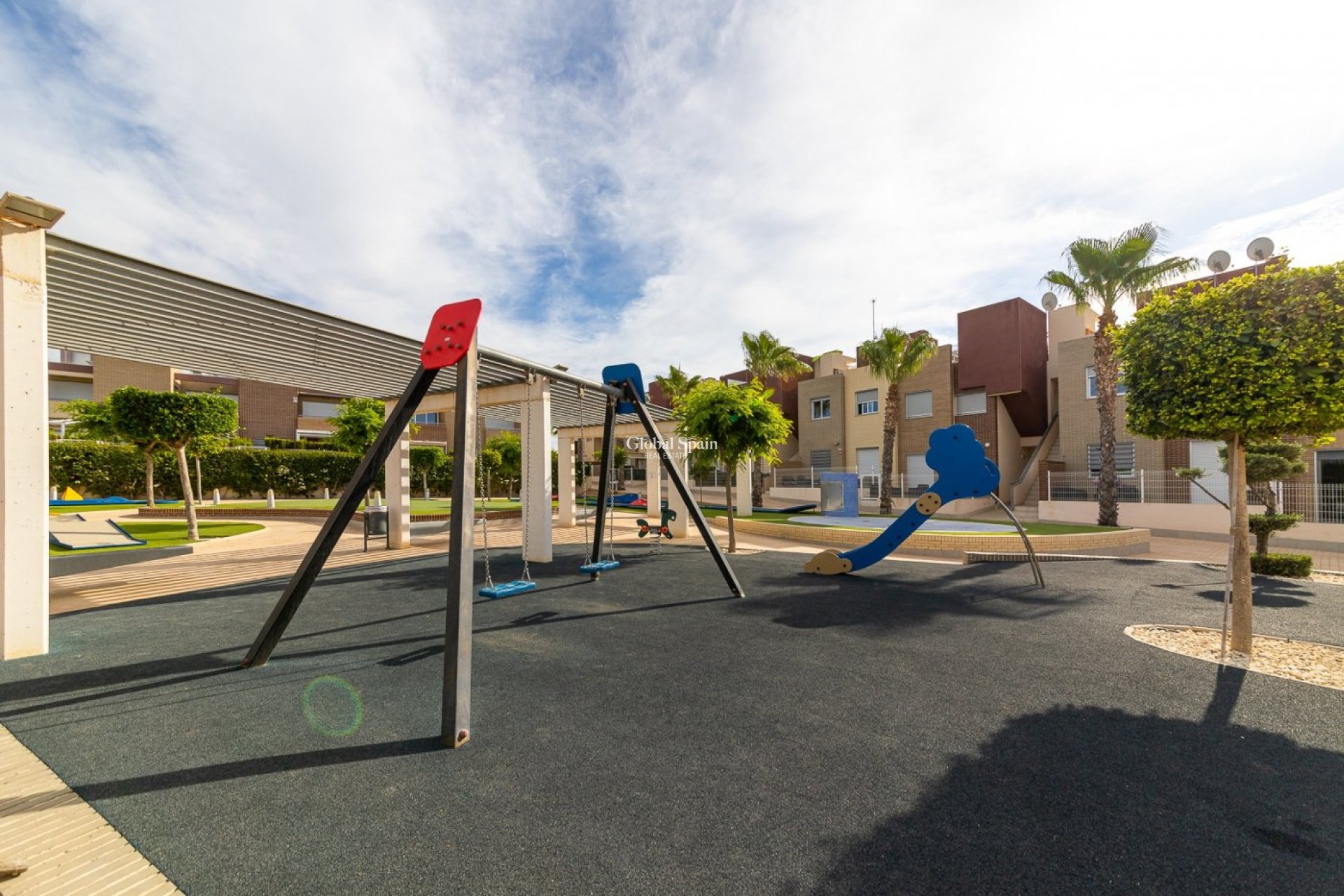 Wederverkoop - HUIS -
TORREVIEJA - Sector 25