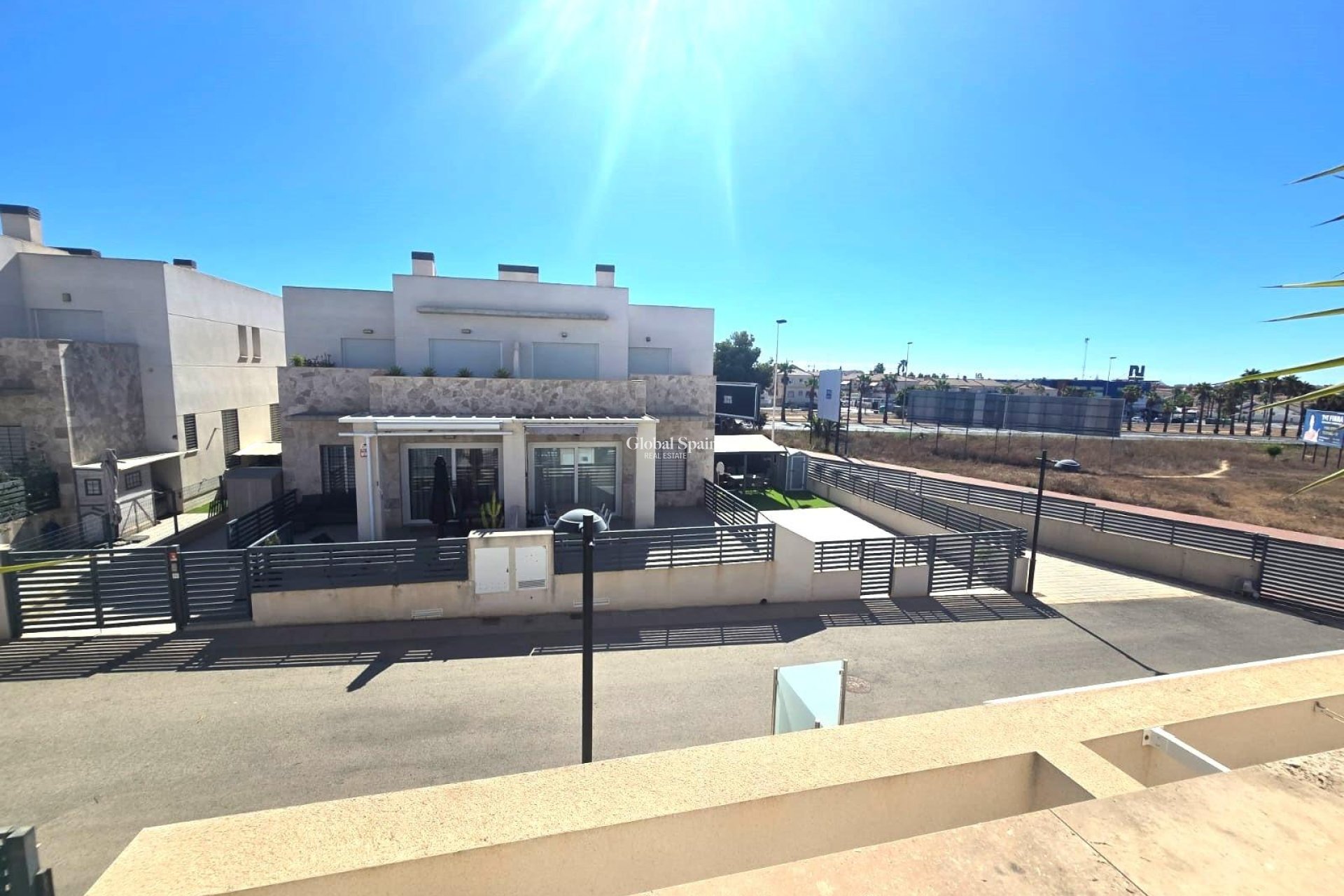 Wederverkoop - HUIS -
TORREVIEJA - Sector 25