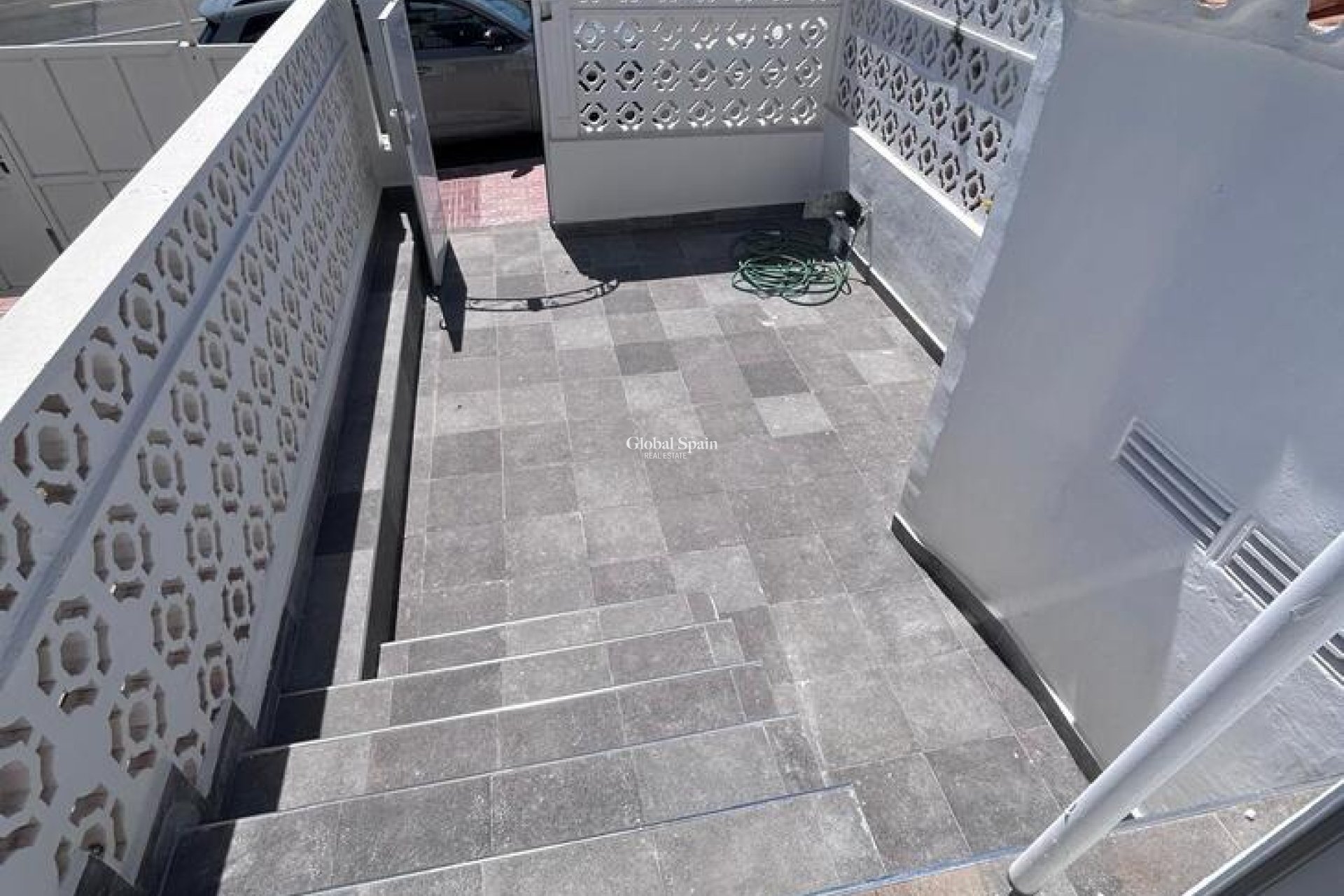 Wederverkoop - HUIS -
TORREVIEJA - Torreblanca