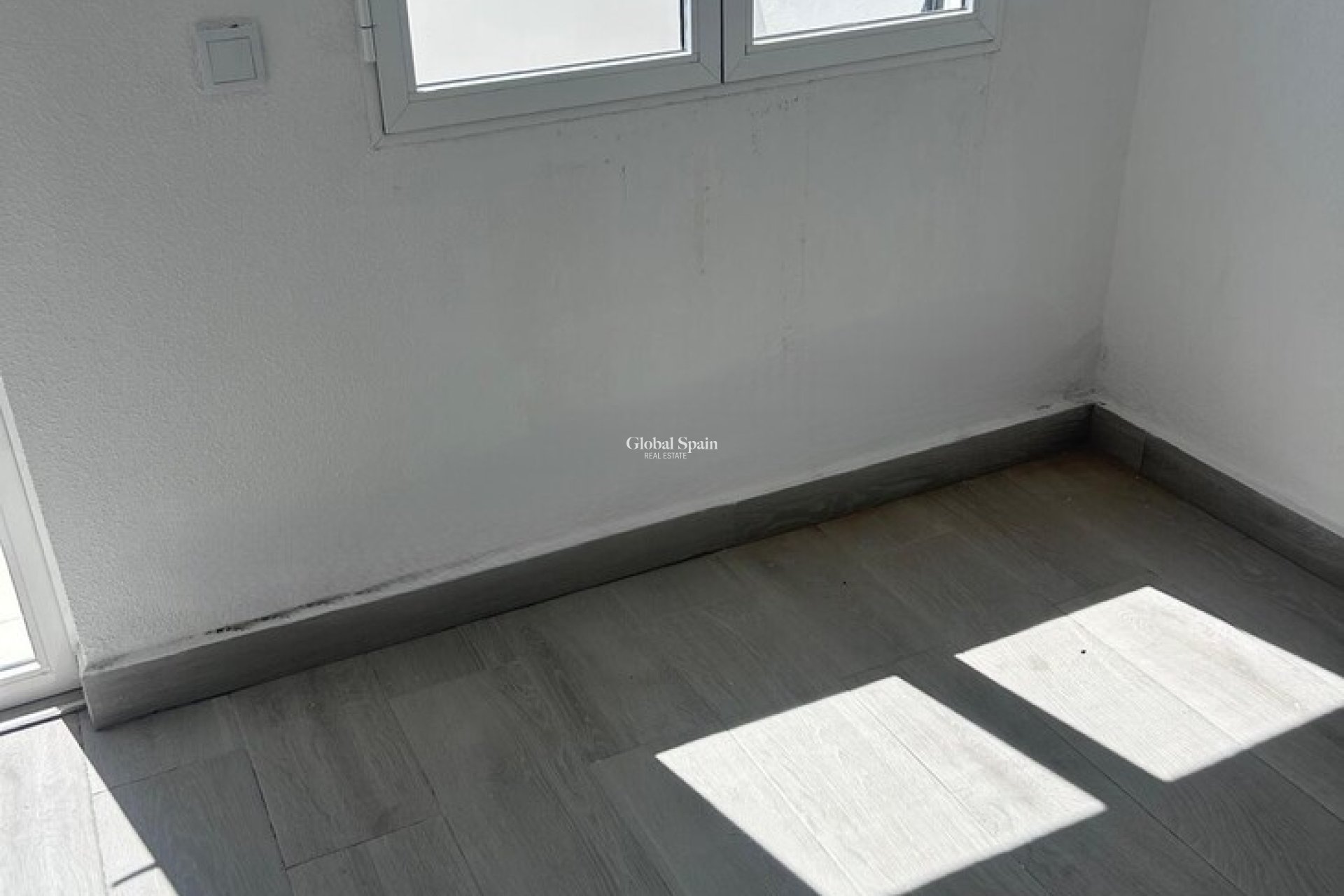 Wederverkoop - HUIS -
TORREVIEJA - Torreblanca