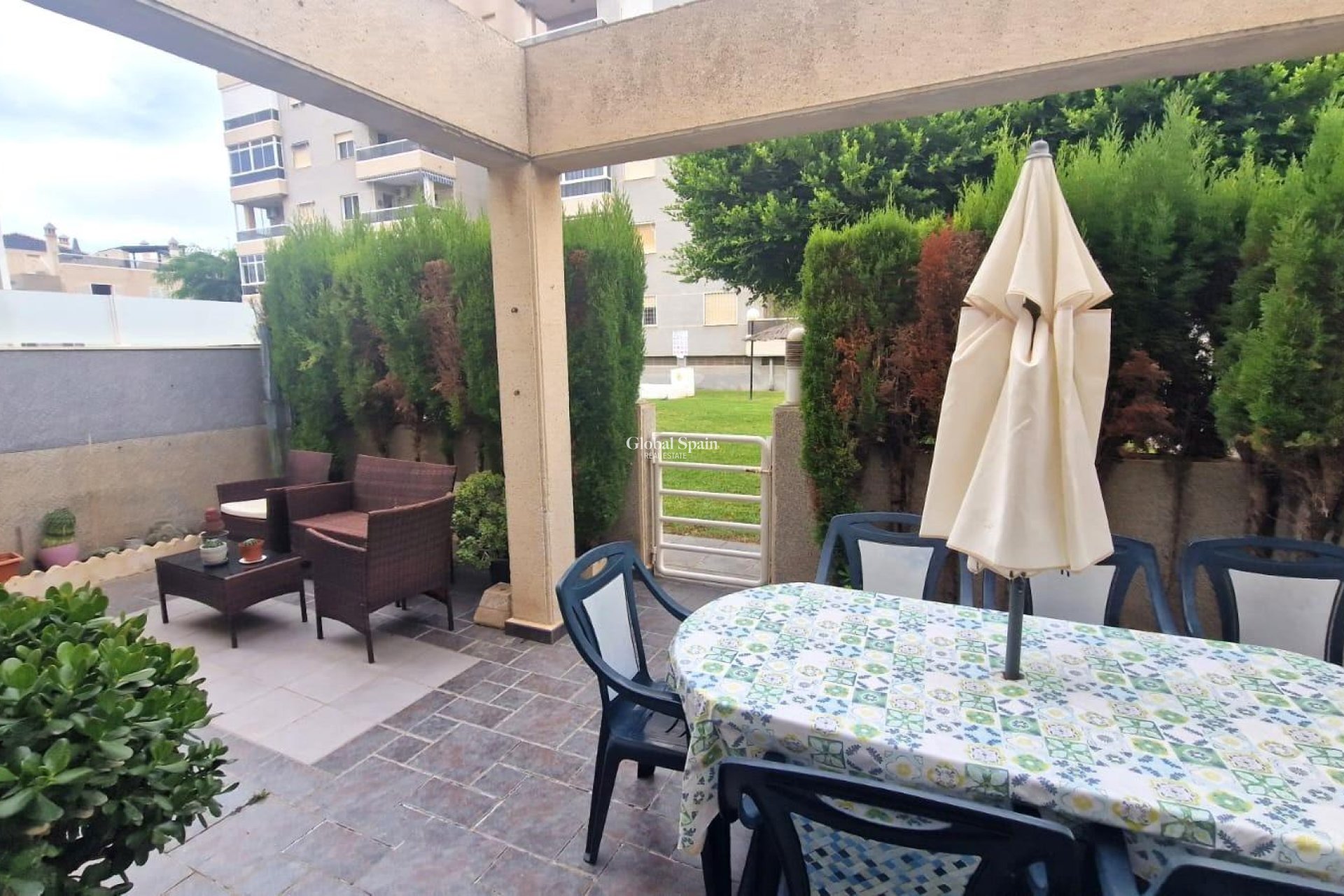 Wederverkoop - HUIS -
TORREVIEJA - Torreblanca
