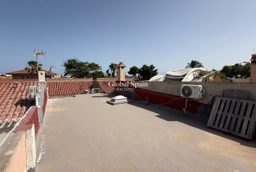 Wederverkoop - HUIS -
TORREVIEJA - Torreta Florida